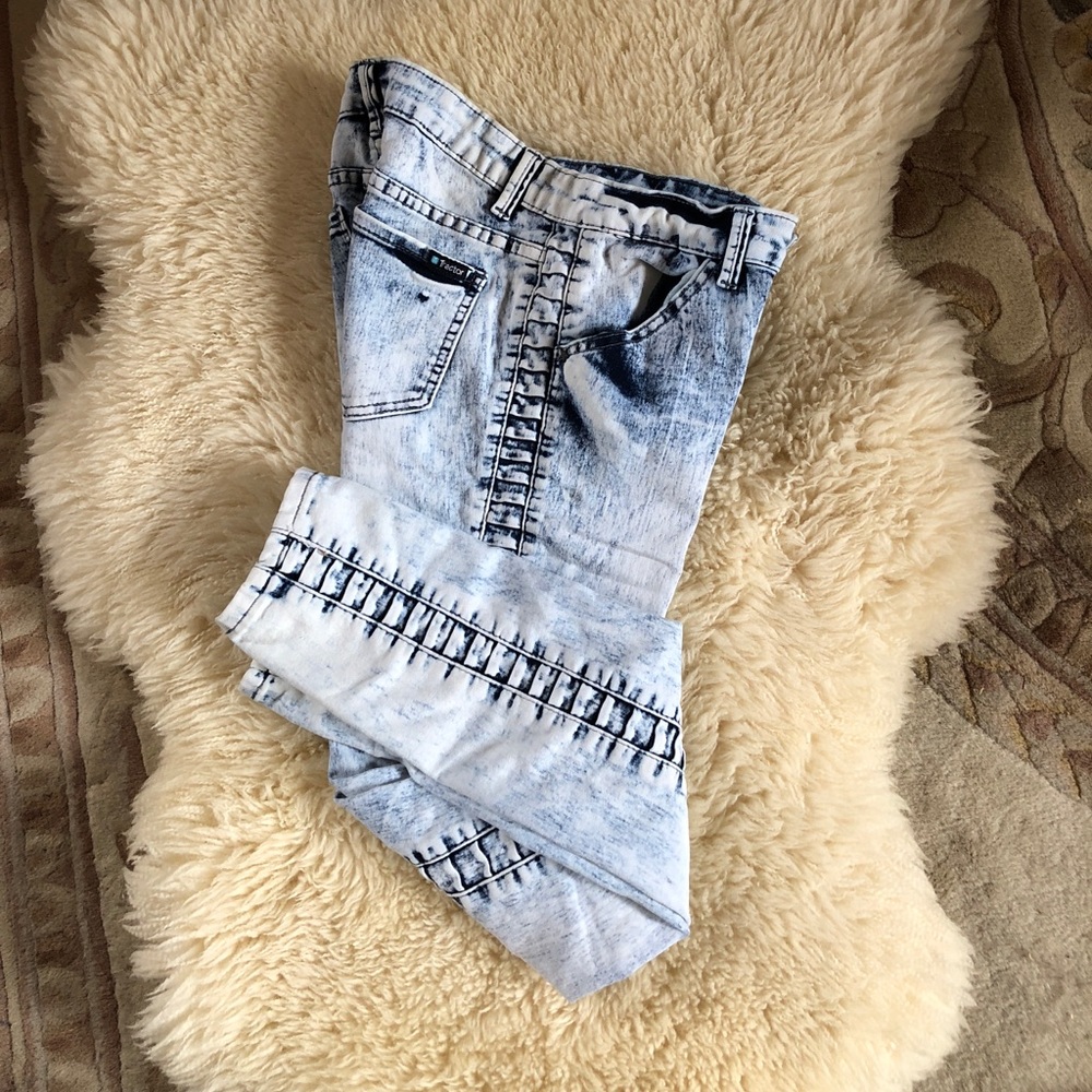 Surprisingly stretchy Tractor Jeans size 7